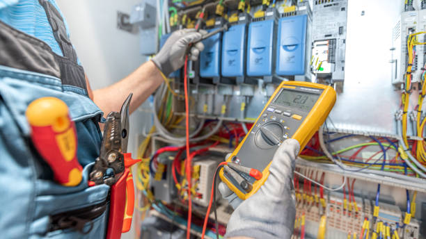 Best Circuit Breaker Repair  in Oak Grove, OR